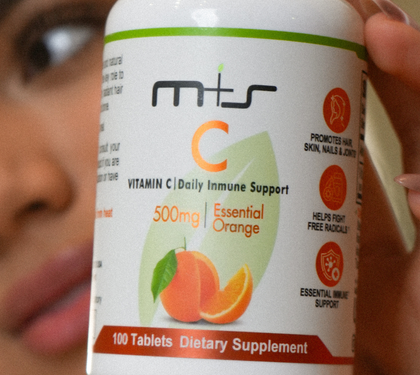 Vitamin C: Much More Than Just Defenses. How It Strengthens Your Skin, Joints, and Vitality After Age 40
